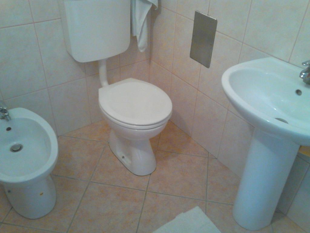 סנג' Apartment Helena חדר תמונה