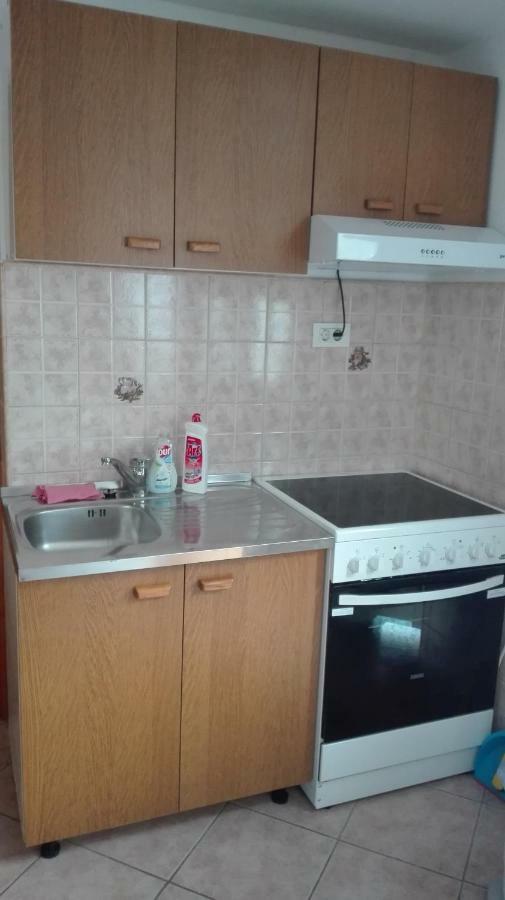 סנג' Apartment Helena מראה חיצוני תמונה